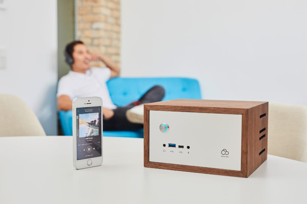 Mit Homie sind Internet-Streaming genauso wie Bilder und Videos direkt in deinem Wohnzimmer. Home Entertainment